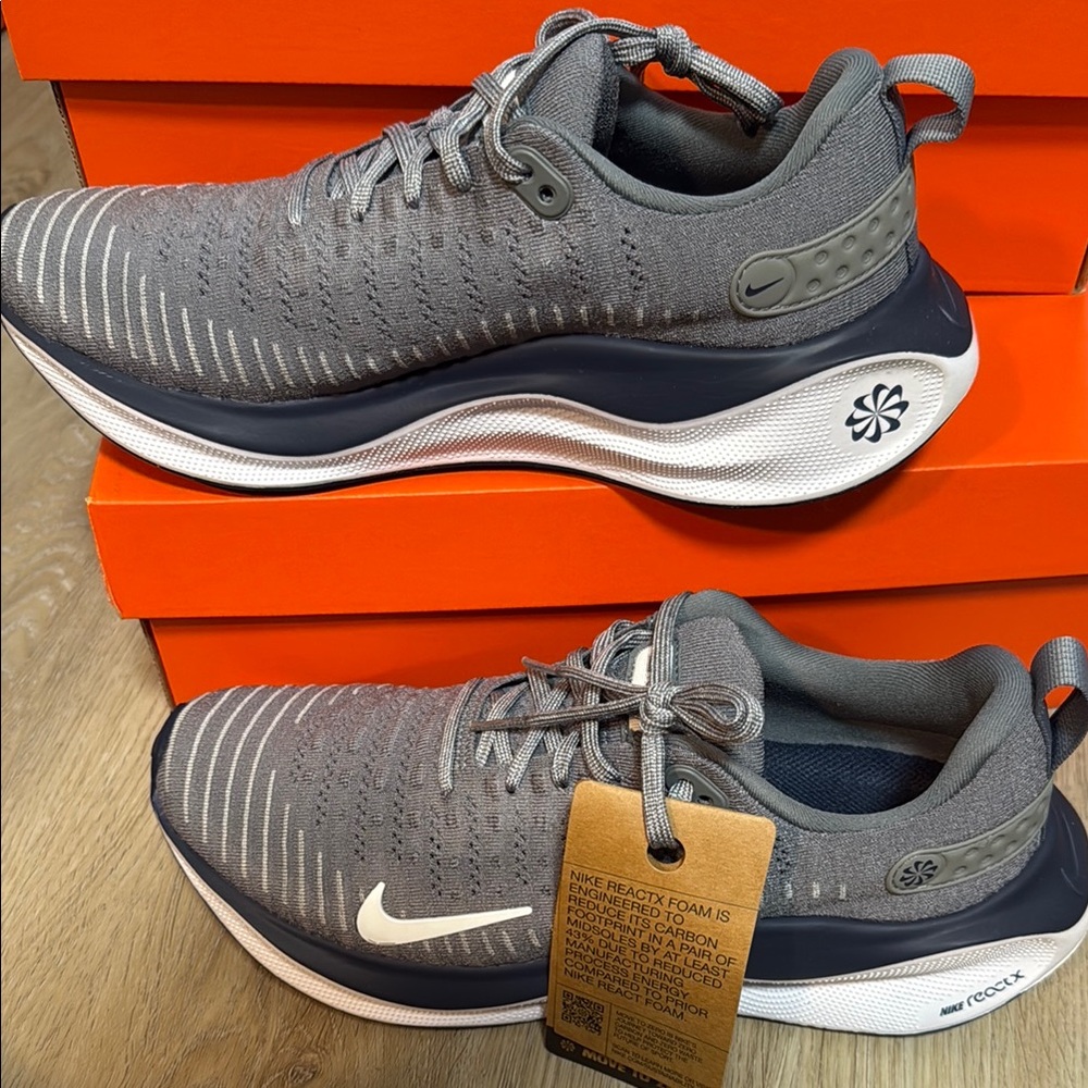 Nike Women’s Gray and Blue Running Shoes